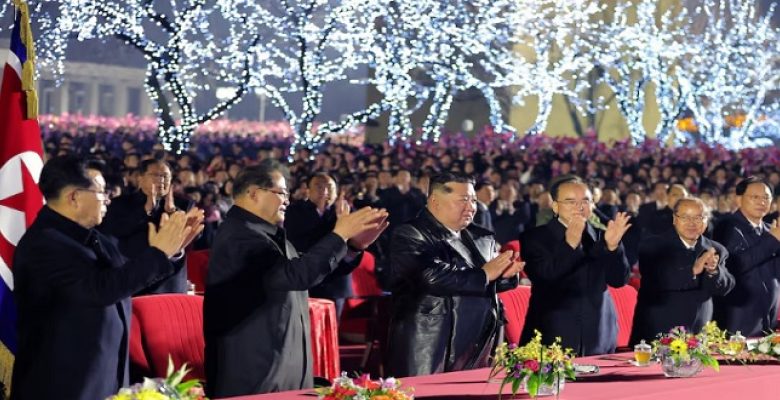 زعيم كوريا الشمالية يرفض تخلى بلاده عن السلاح النووى