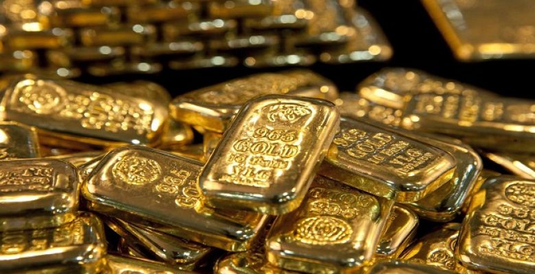 الذهب يتراجع بأكثر من 1% مع ارتفاع الدولار وتلاشى آمال خفض الفائدة 