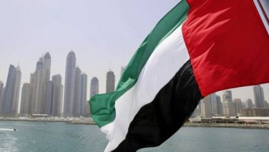 الإمارات: قتيل إثر سقوط شظايا ناتجة عن اعتراض مسيرة فى الفجيرة
