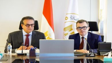 وزيرا الصحة والسكان والتخطيط والتنمية الاقتصادية يناقشان الخطة الاستثمارية لوزارة الصحة للعام المالى 2026/2027